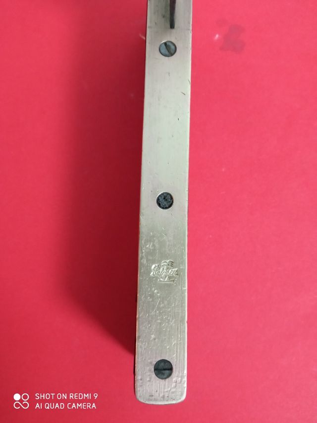 Antiche candeliere in bronzo