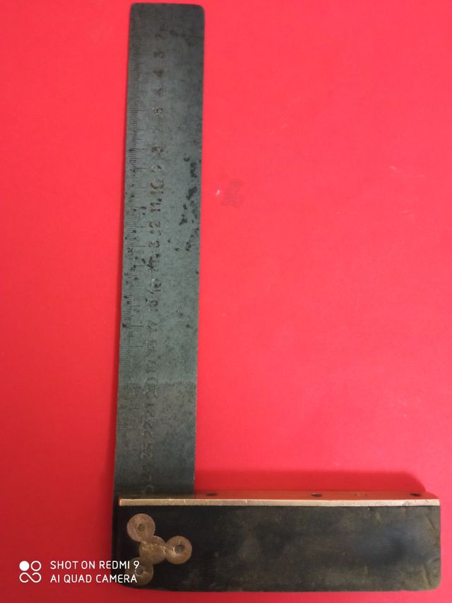 Antiche candeliere in bronzo