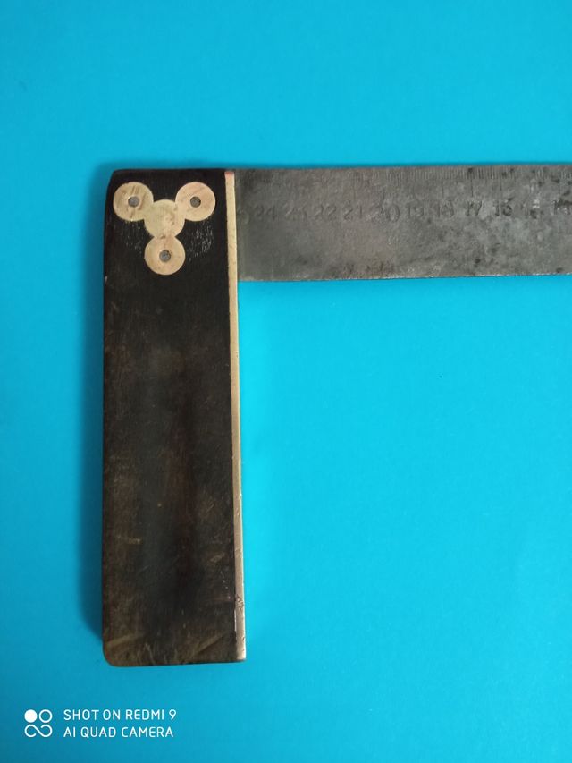 Antiche candeliere in bronzo