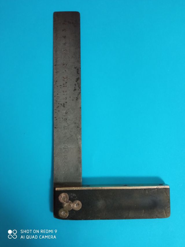 Antiche candeliere in bronzo