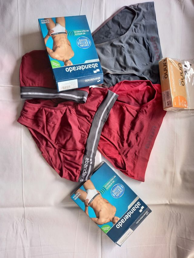 Lote 4 slips S/M Unno y 44 Abanderado