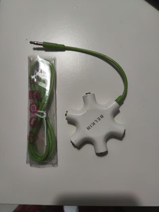 Adaptador  5 auriculares Belkin