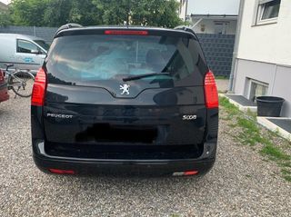 Peugeot 5008 2010
