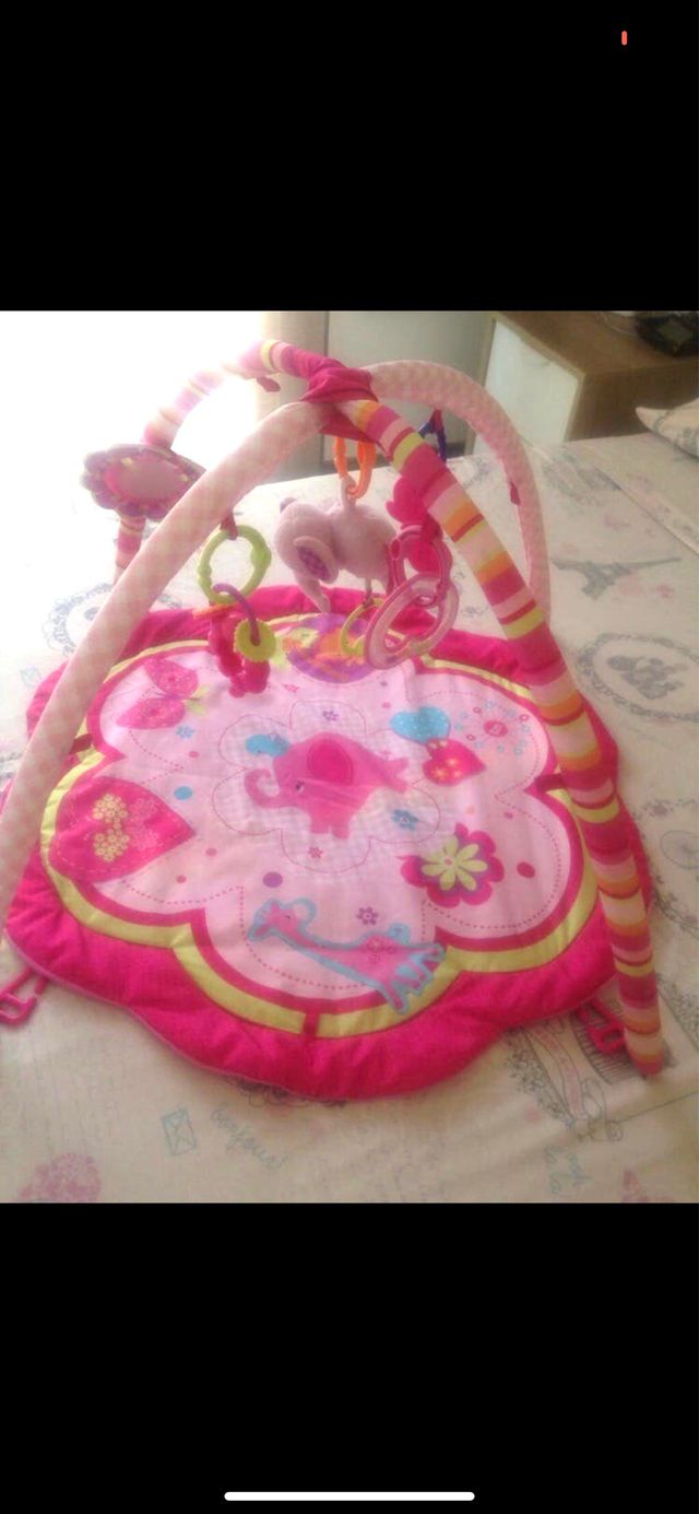 Alfombra de niña con su accessories como Nuevo