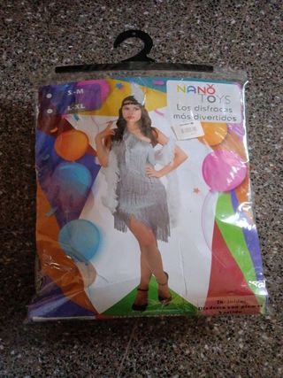 traje carnaval sin usar 