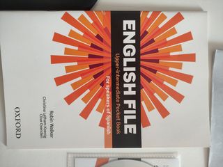 Libro ingles Upper-Intermediate - casi Nuevo