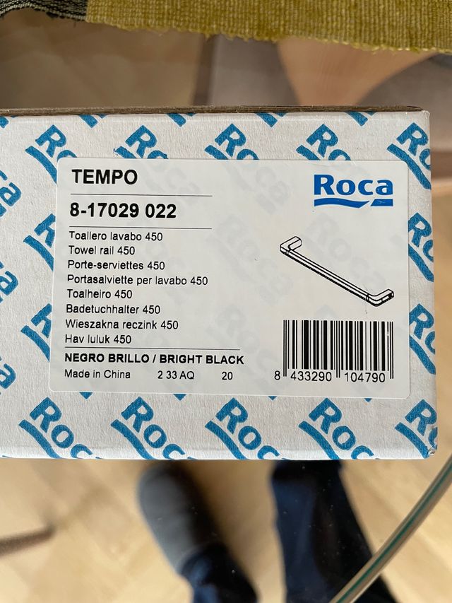 Toallero lavabo Roca 450