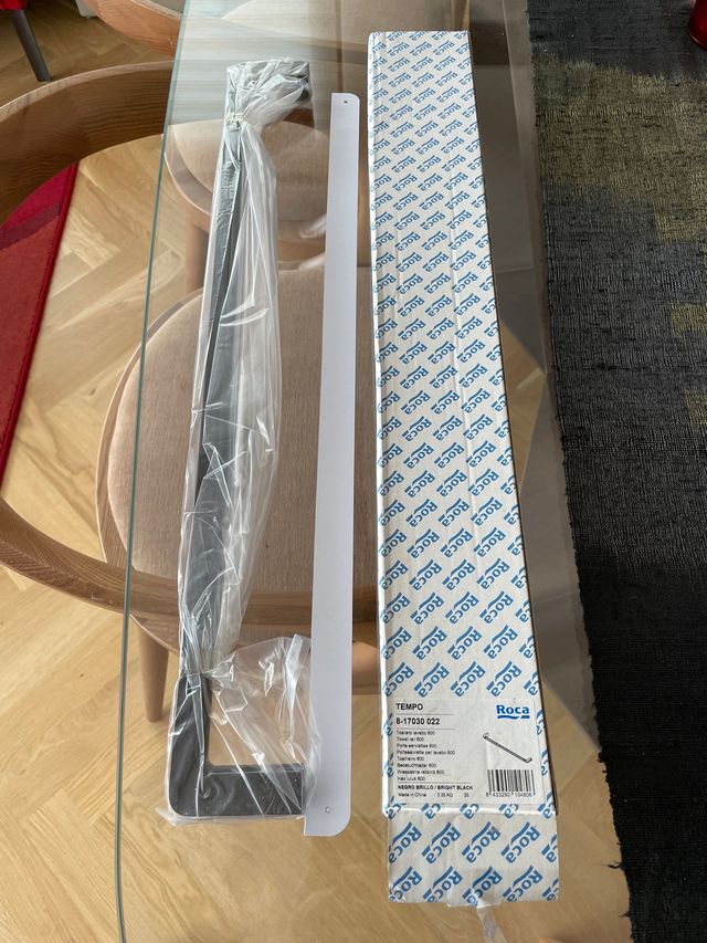 Toallero lavabo Roca 600 nuevo