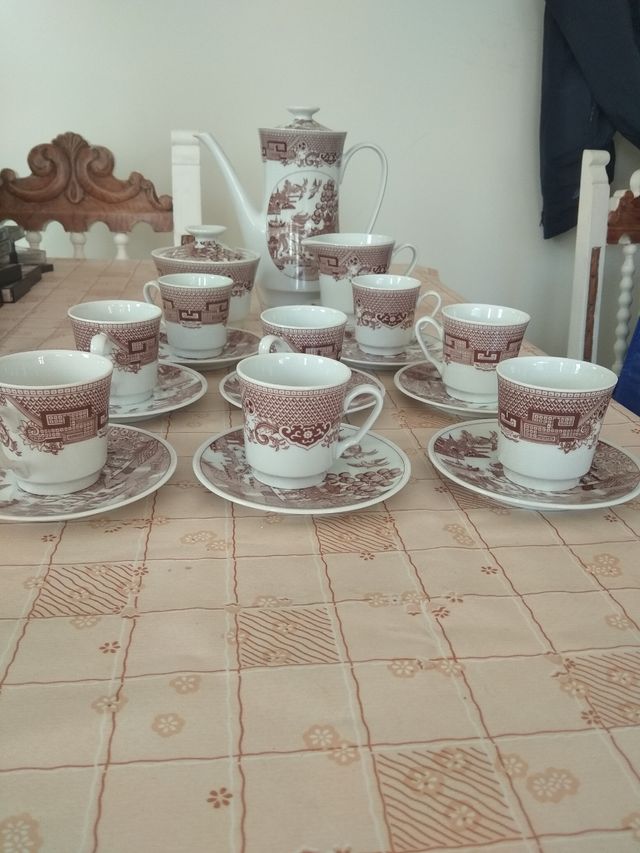 Juego de café antiguo