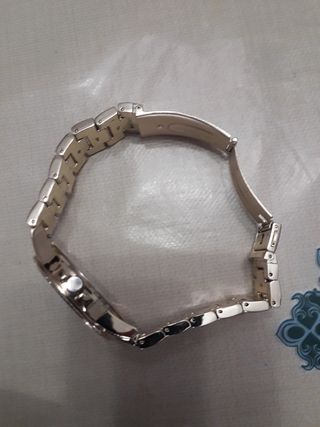 reloj bebé con brillantes