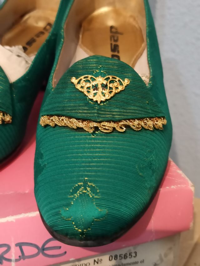 zapato fallera verde