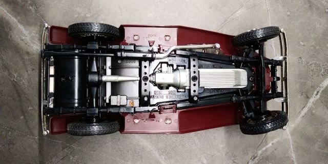 Mercedes-Benz esc.1/18