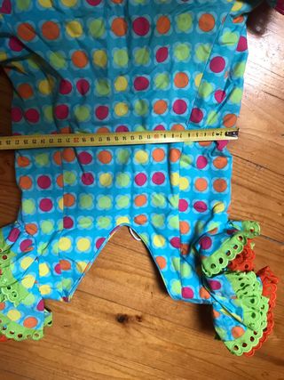 Traje de flamenca niña 5 ó 6 años