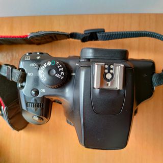 Cámara Canon Eos 1000D