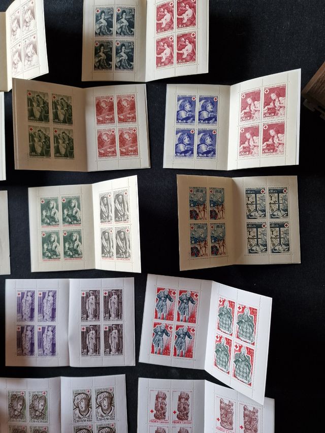 FRANCIA SELLOS 31 CARNETS 1965 A 1992