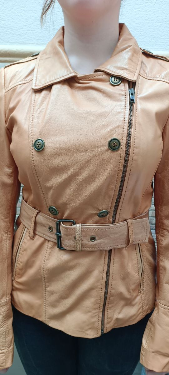 chaqueta de piel auténtica.