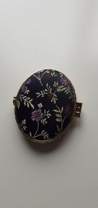 Espejo de maquillaje  7,7 x 7 cm