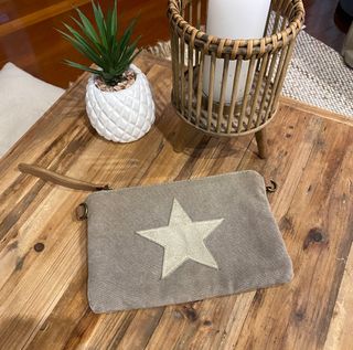 Cartera Liberatta con estrella 
