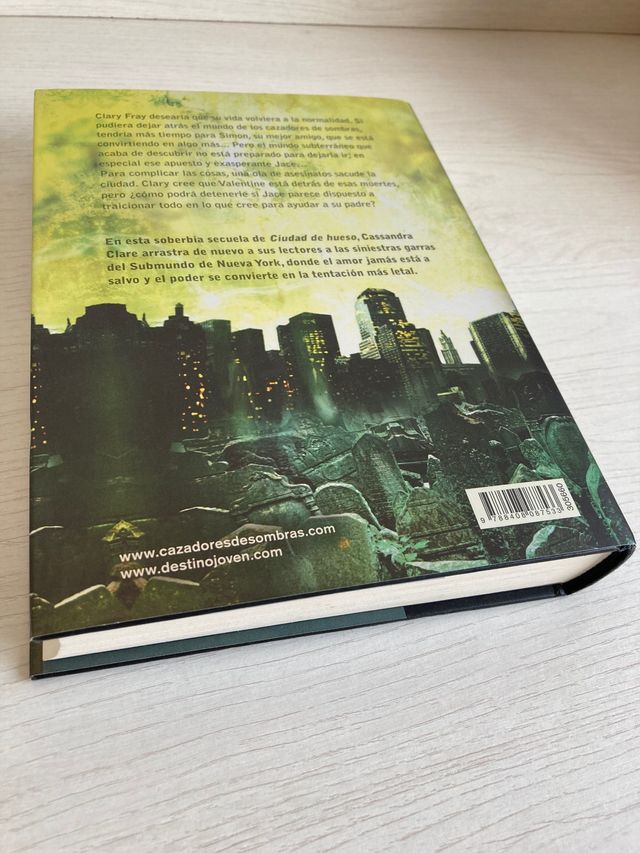 Libro 2 Saga Cazadores de sombras