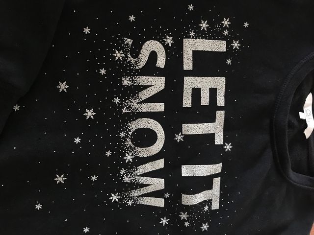 Let it snow sweater