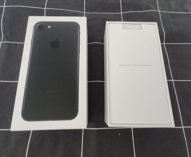 Caja iPhone 7 32 Gb