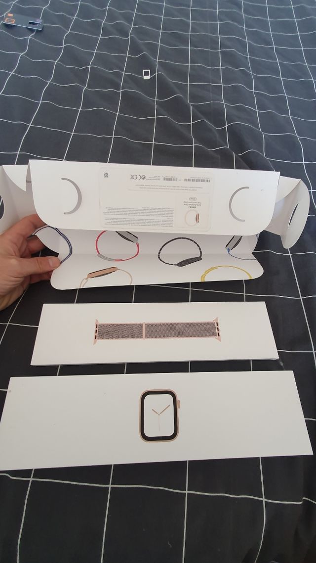 Caja Applewatch series 4 pink