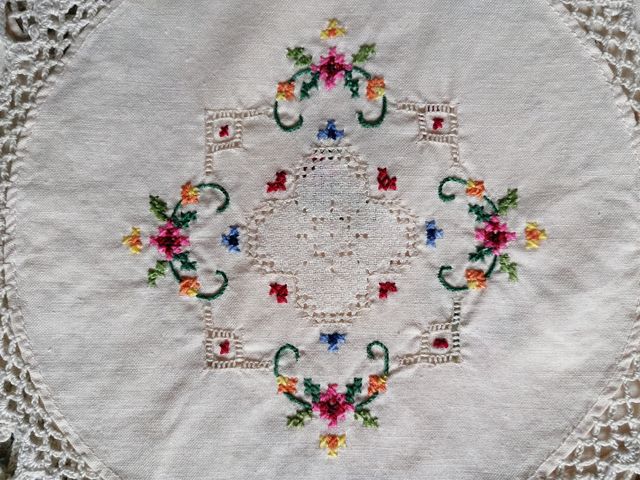 2 Colchas de Croché para cama de 90. Impecable!!