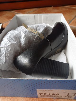 Zapatos tacón todo piel