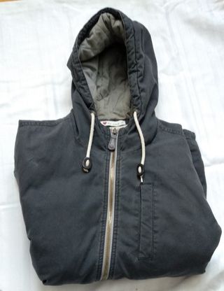 Cazadora gris