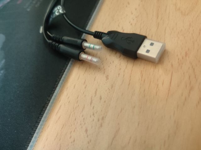 CASCOS EDICIÓN LIMITADA BURGUER KING