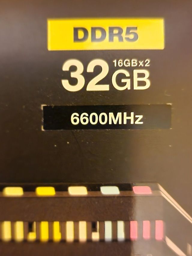 2 Kits RAM DDR5 CORSAIR DOMINATOR 32GB 6600 MHzC32