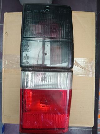 Se vende piloto trasero derecho Nissan Patrol