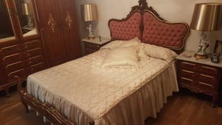 Dormitorio antiguo completo