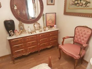 Dormitorio antiguo completo