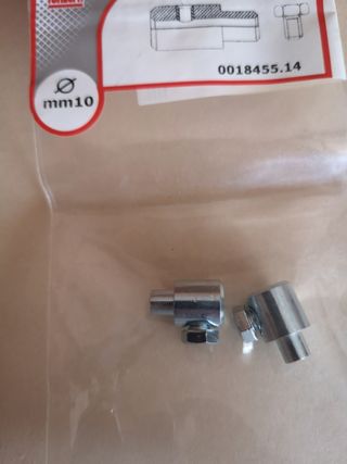 Set di articoli vari ferramenta.