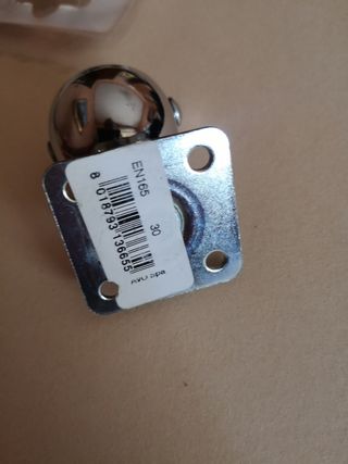 Set di articoli vari ferramenta.