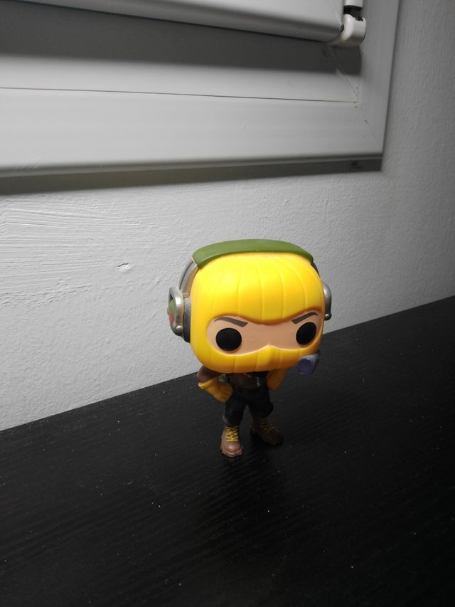 Funko Pop Fortnite Raptor