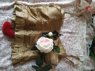 Corpiño de seda dela boutique Anmagro.Talla 40 -42