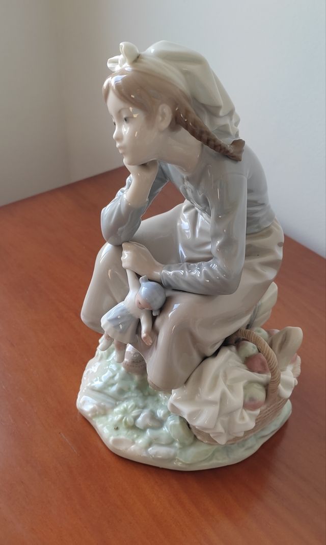 Figura de porcelana de Lladró "Añoranza"