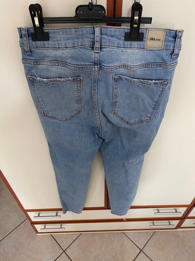 Jeans Zara da donna.