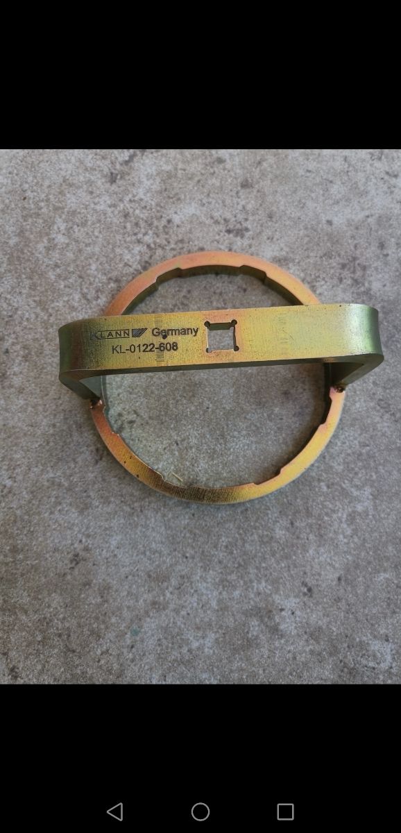 llave para filtros Nueva!