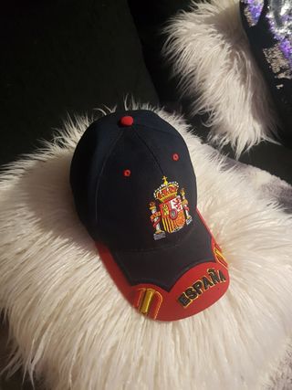 Gorra de España y de Brasil