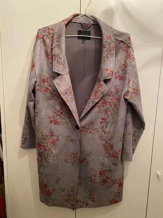 Chaquetilla de antelina Cortefiel