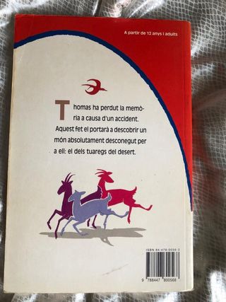 Lote de 3 libros de lectura juvenil CATALÁN