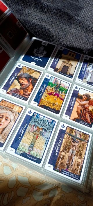 Álbum Holy cards completísimo con sus goldcard oro