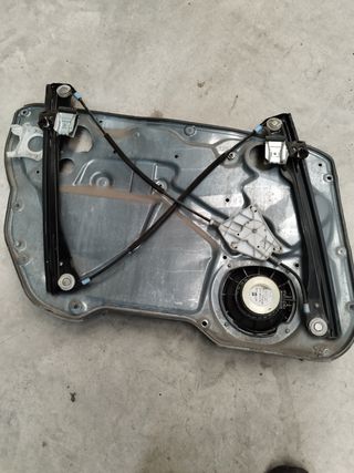 elevalunas eléctrico delantero Seat Ibiza 