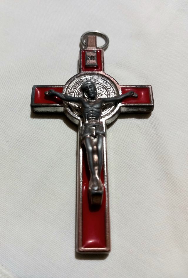 Ciondolo antico metallo e smalto