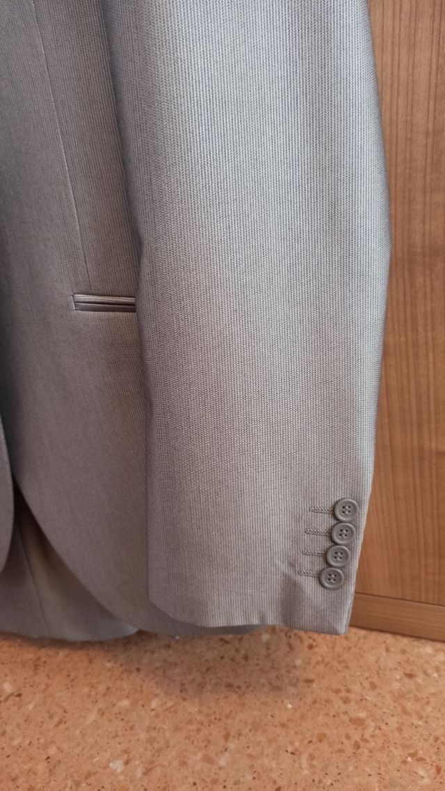 Traje ceremonia hombre en gris plata talla 38-40
