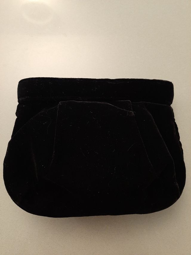 Borsetta da sera velluto nero con ricami e perline