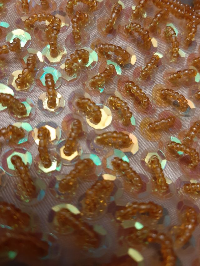 Borsetta da sera con paillettes giallo oro 